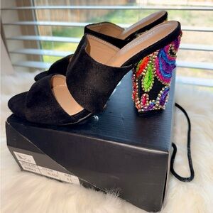 NIB Jacobies Banda-2 Black Mule Heels Embroidered Block Heel Size 8.5